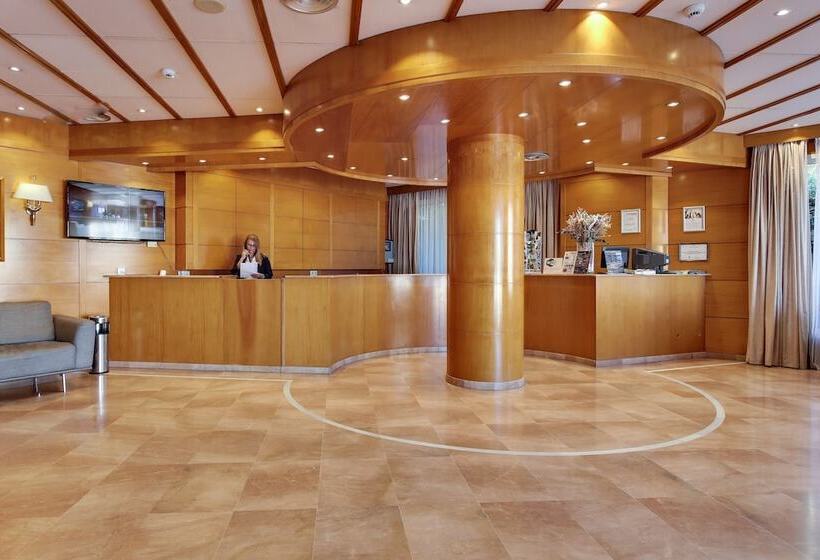 هتل Gran Garbí Mar