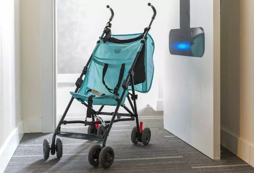 هتل Petit Palace Plaza Malaga