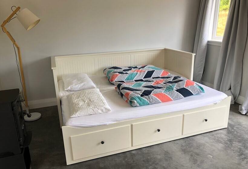 בית מלון כפרי The Pear Orchard Lodge