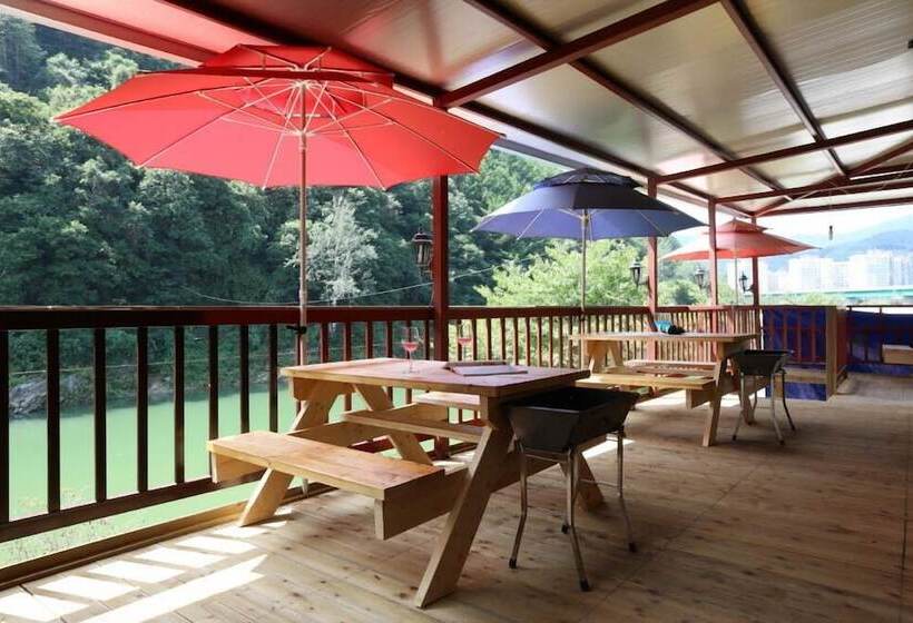 Mornig Shine Pension