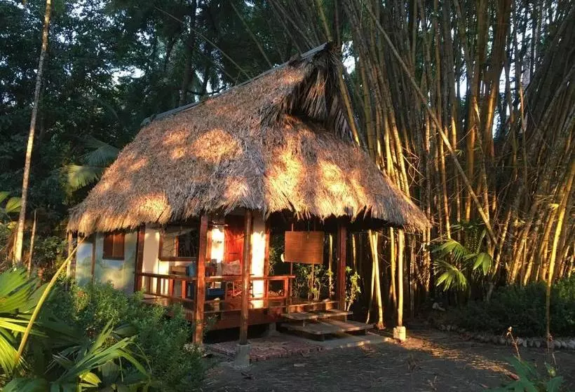Majatalo Cabinas Los Cocos