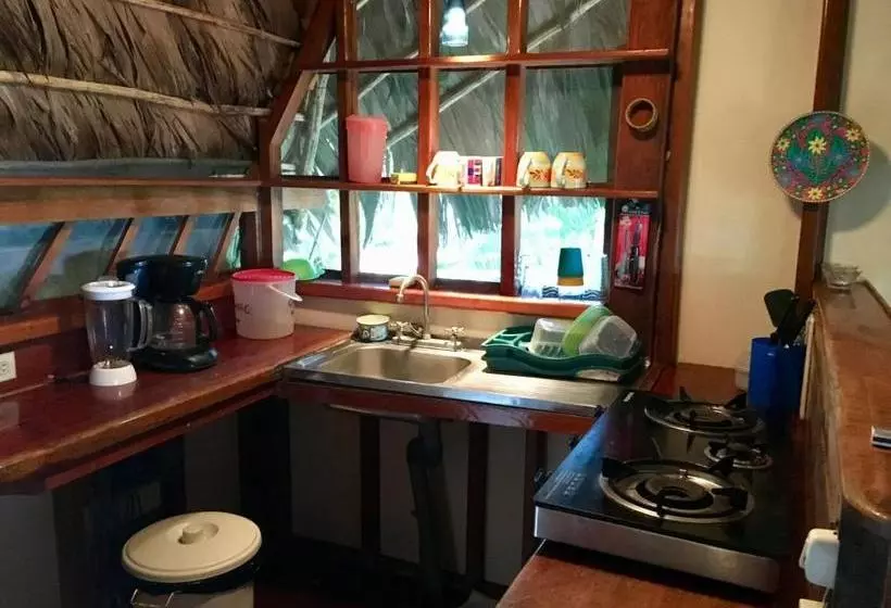 Majatalo Cabinas Los Cocos