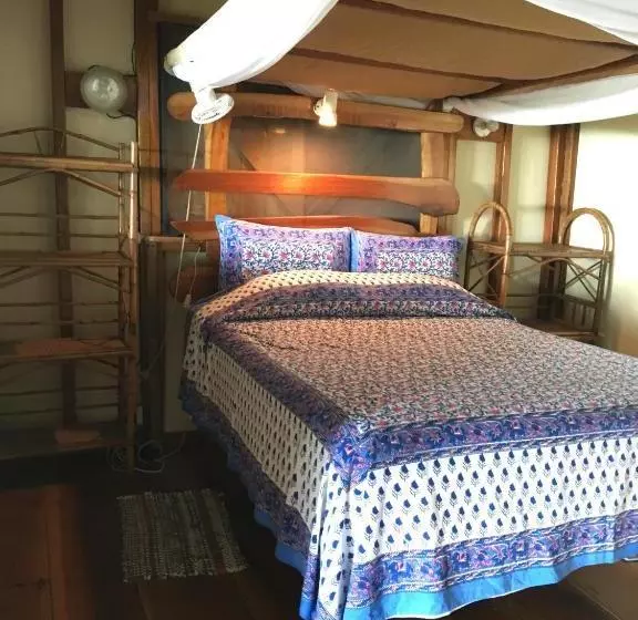 Majatalo Cabinas Los Cocos