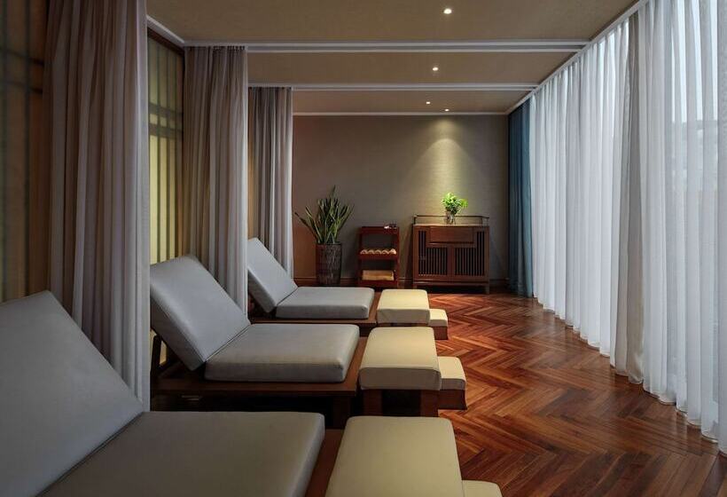 هتل Grand Mercure Hanoi