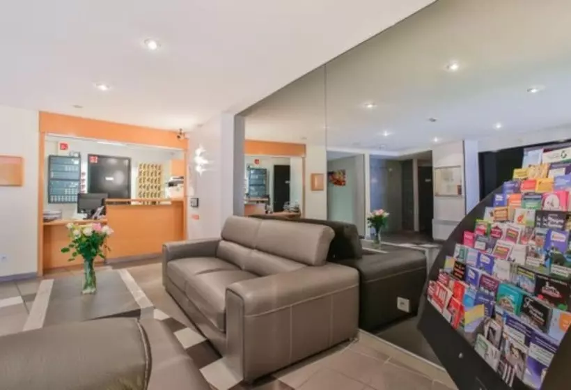 Hôtel Et Résidence Les Lauréades Clermont Ferrand Centre Jaude