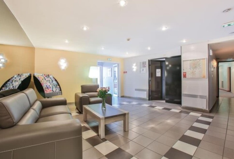 Hôtel Et Résidence Les Lauréades Clermont Ferrand Centre Jaude