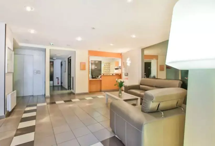 Hôtel Et Résidence Les Lauréades Clermont Ferrand Centre Jaude