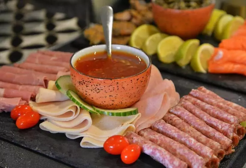 Courtyard Hotel Sandton