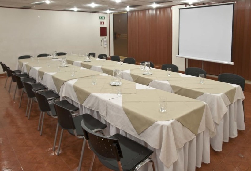 هتل Centro Internacional