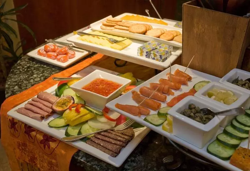 Courtyard Hotel Sandton