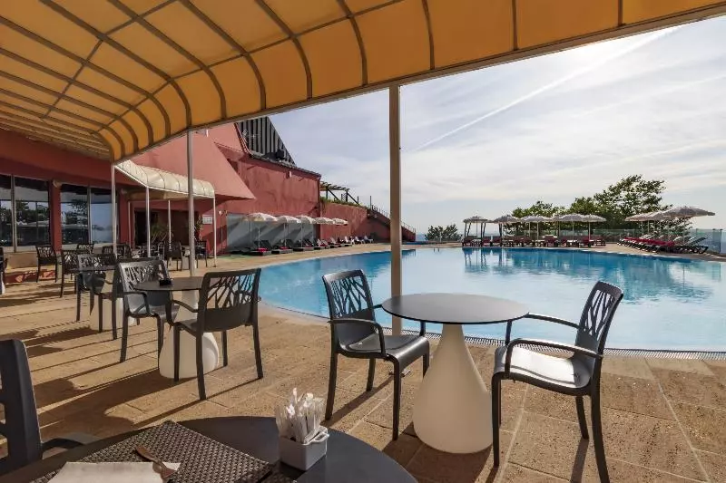 Lam Hotel Dos Carqueijais   Serra Da Estrela