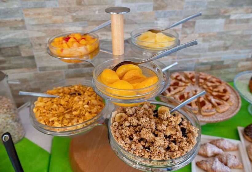 تختخواب و صبحانه Castello Dei Templari