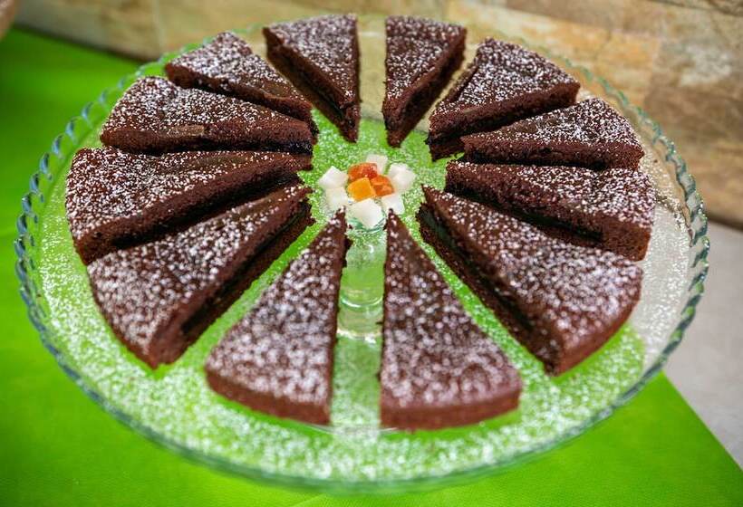 تختخواب و صبحانه Castello Dei Templari