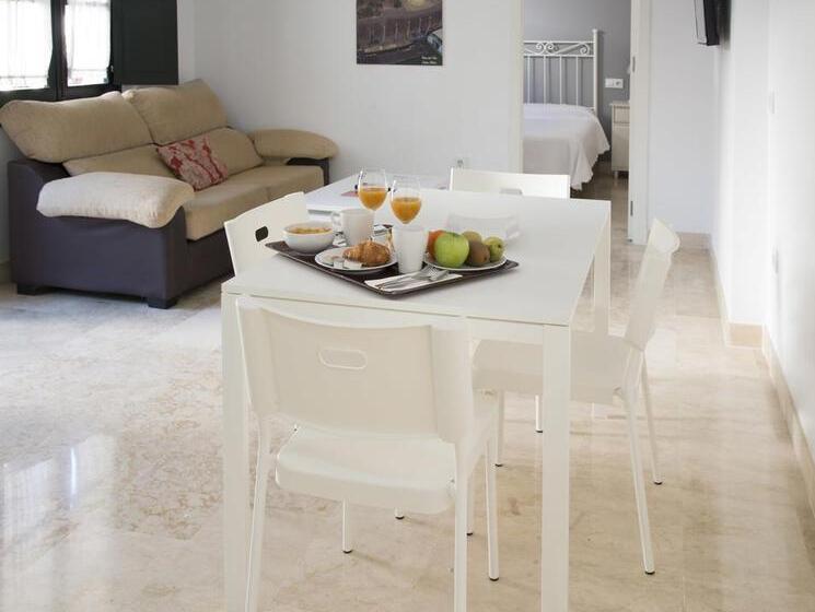 Corral De Los Chicharos