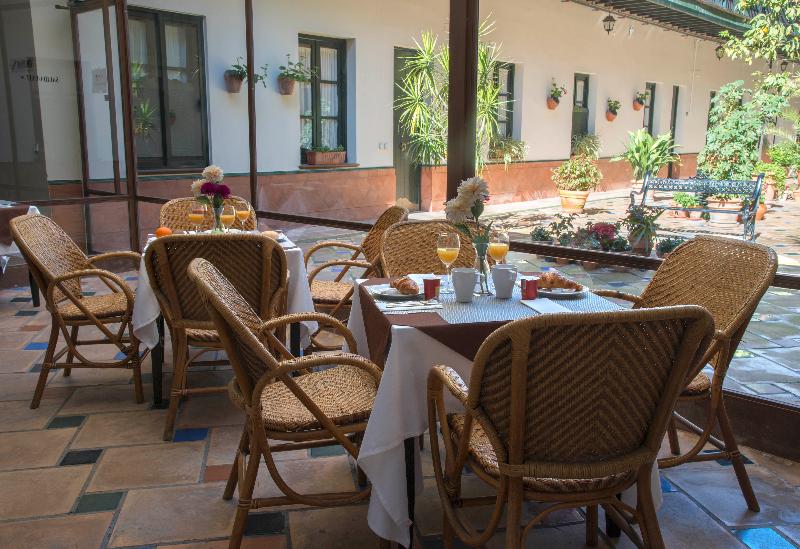 Corral De Los Chicharos