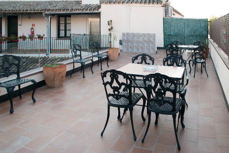 Corral De Los Chicharos