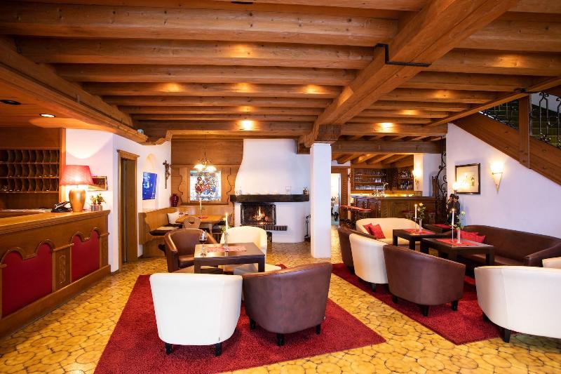 فندق Astoria & Pension Tirol