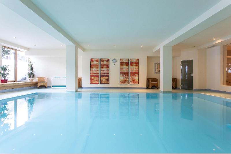 فندق Astoria & Pension Tirol