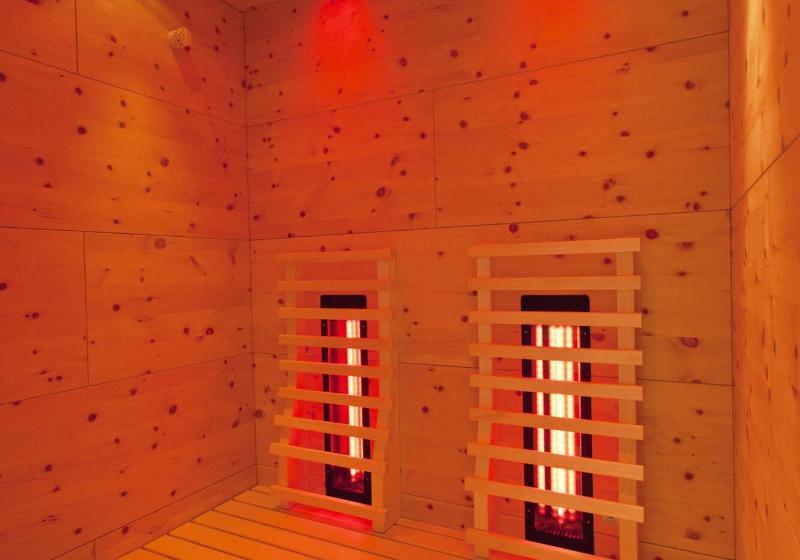 فندق Astoria & Pension Tirol