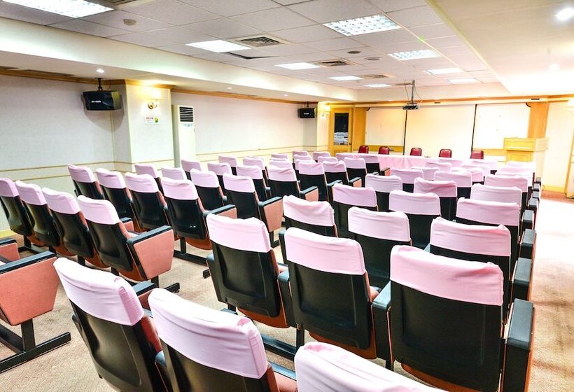 هتل Dongpo Ti Lun