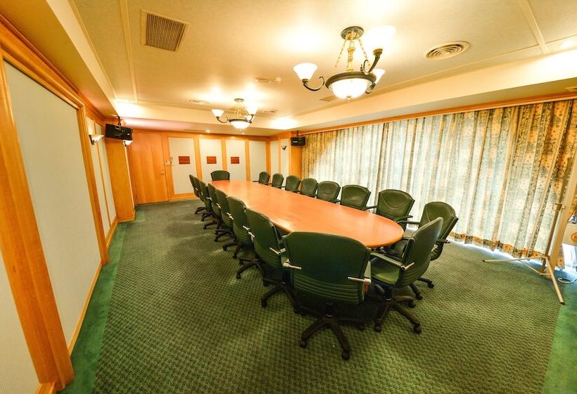 هتل Dongpo Ti Lun