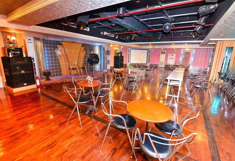 هتل Dongpo Ti Lun