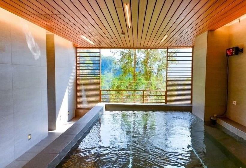 هتل Dongpo Ti Lun