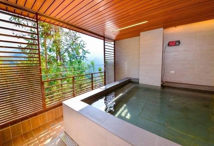 هتل Dongpo Ti Lun