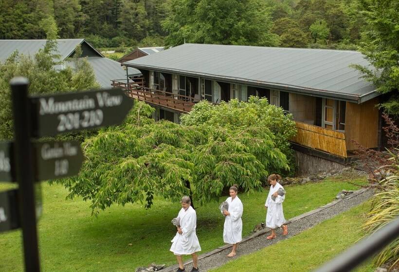 Hotel Maruia Hot Springs