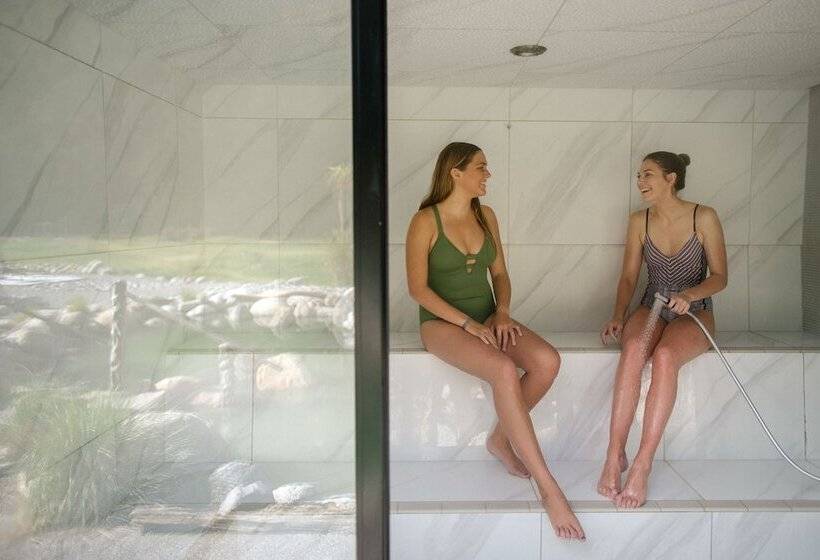 Hotel Maruia Hot Springs