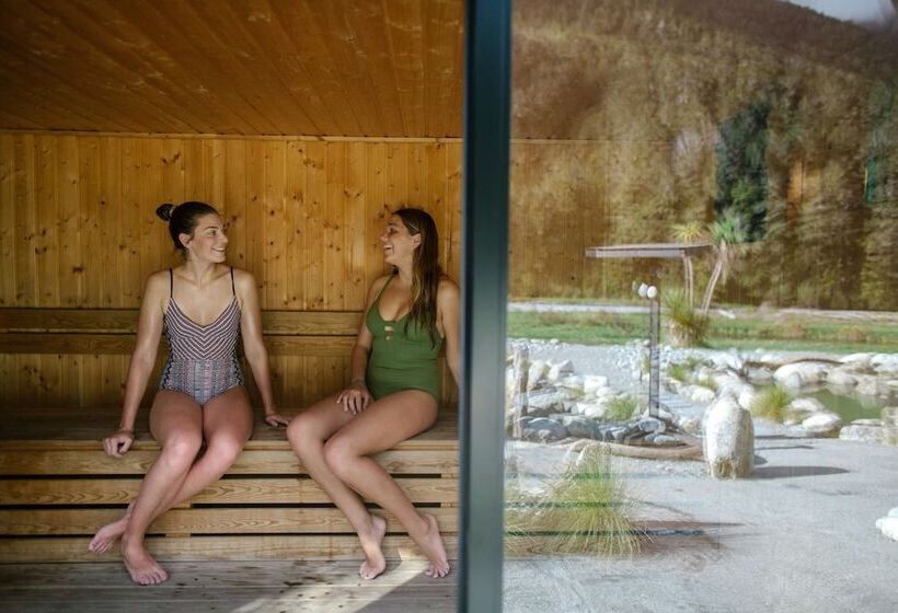 Hotel Maruia Hot Springs