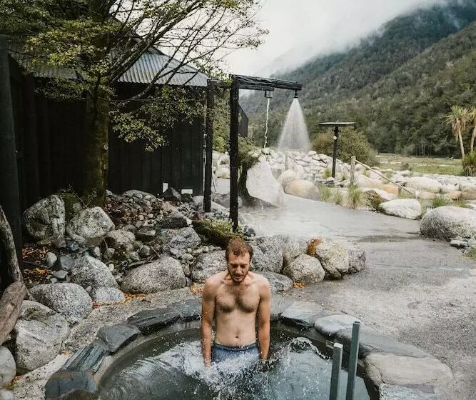 Hotelli Maruia Hot Springs