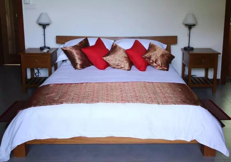 ホテル Peace Haven