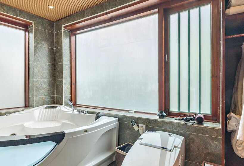 פנסיון Lijiang Happy Yufu Inn