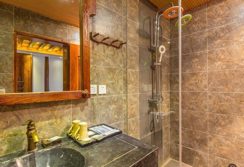 פנסיון Lijiang Happy Yufu Inn