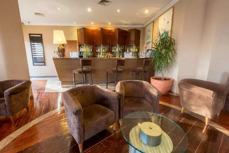 Отель Amazonia Jamor