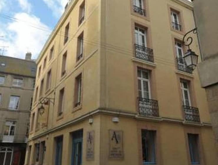 בית מלון כפרי Hôtel Anne De Bretagne   Réouverture 2024 Après Travaux
