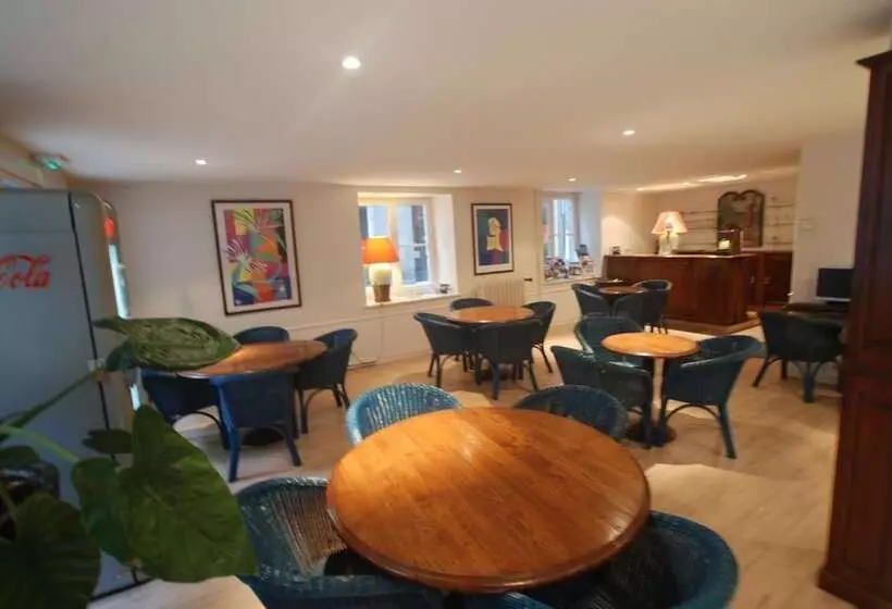 هتل Hôtel Anne De Bretagne Réouverture 2024 Après Travaux
