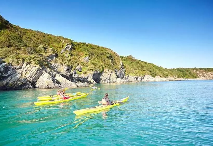 هتل Hôtel Anne De Bretagne Réouverture 2024 Après Travaux