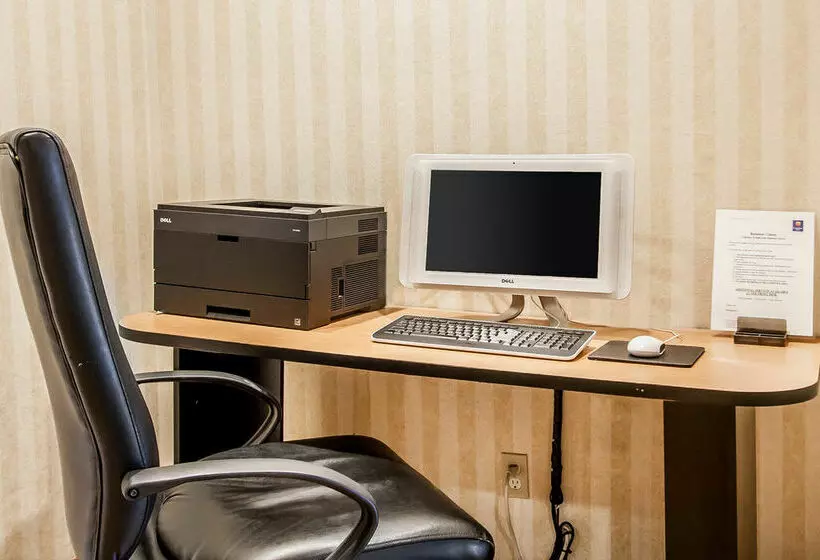 酒店 Comfort Inn Conference Center Hillsboro