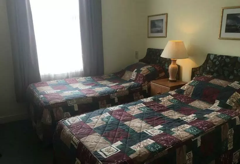 فندق Dukes Head Inn