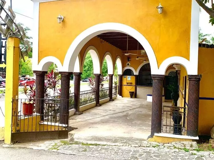 Eco Hotel Green River