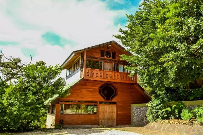 ホテル Heliconia  Monteverde