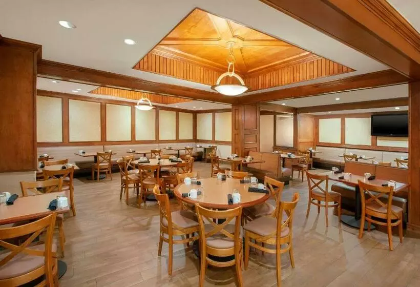 ホテル Holiday Inn Express Dallas Medical Market Center