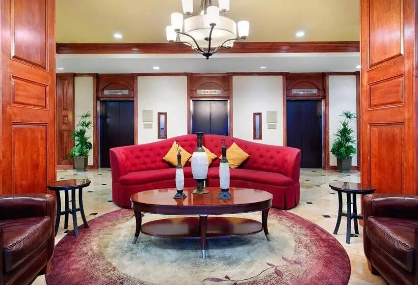 ホテル Holiday Inn Express Dallas Medical Market Center