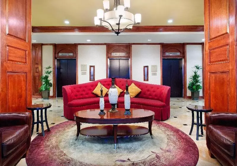 ホテル Holiday Inn Express Dallas Medical Market Center