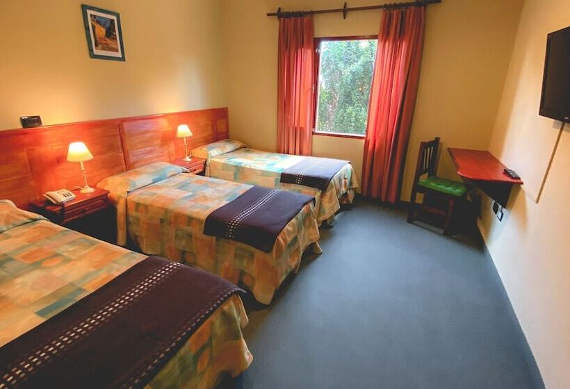 هتل Hostería Lupama