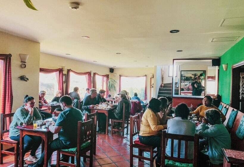 هتل Hostería Lupama