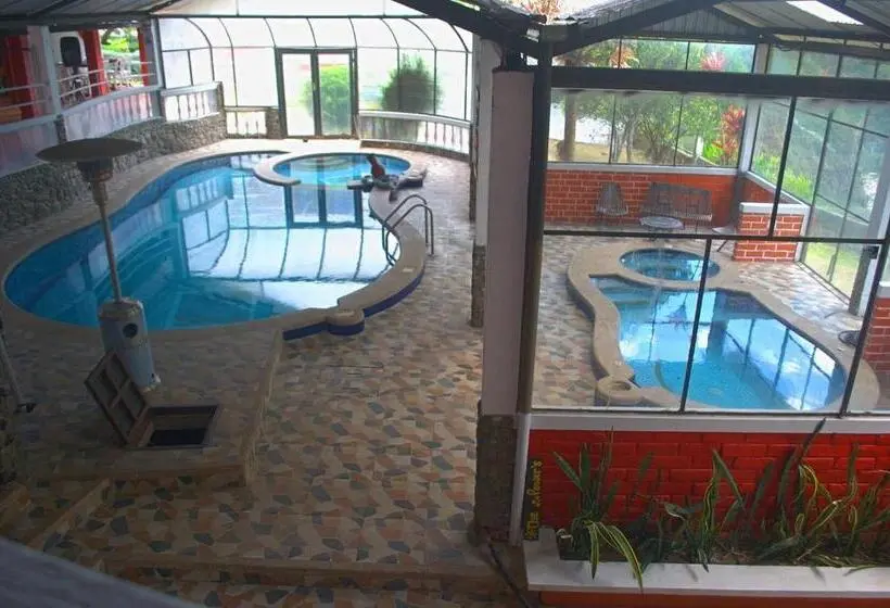 ホテル Hosteria Spa Agoyan