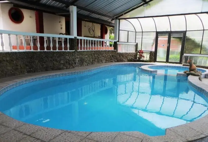 ホテル Hosteria Spa Agoyan